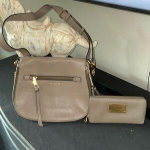 Marc Jacobs Leather Shoulder Bag & Wallet